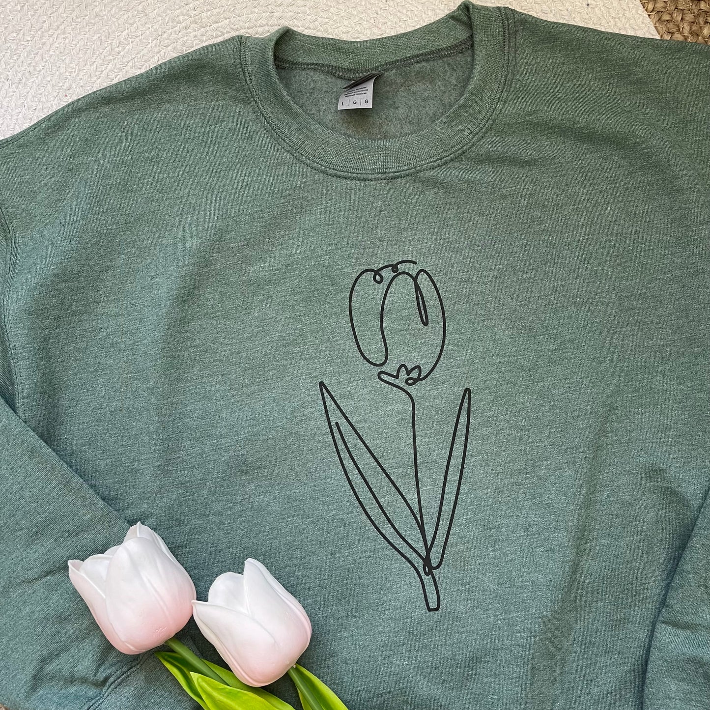 Tulip Crewneck